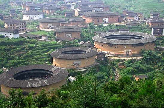 <font color='#000099'>武夷山、福州、泉州、廈門鼓浪嶼、土樓單飛7日</font>