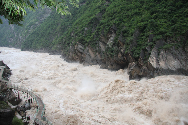 昆明、大理、麗江玉龍雪山、虎跳峽、香格里拉