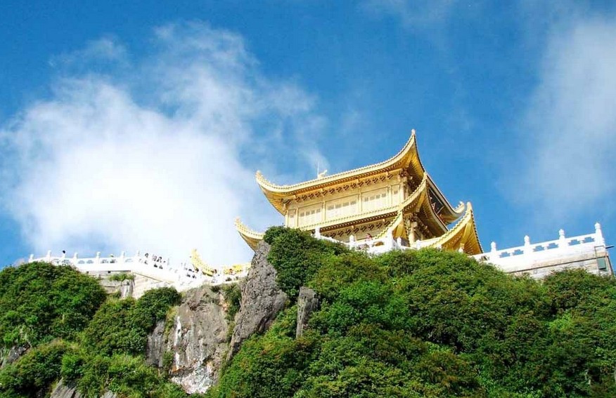 九寨黃龍、峨眉樂山、青城山都江堰雙臥10日**